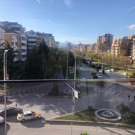Porta Leks Apartment, Self Check-In, Own Parking Skopje Exterior photo