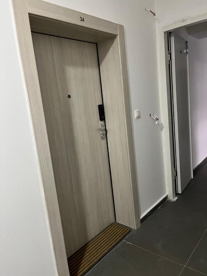 Porta Leks Apartment, Self Check-In, Own Parking Skopje Exterior photo