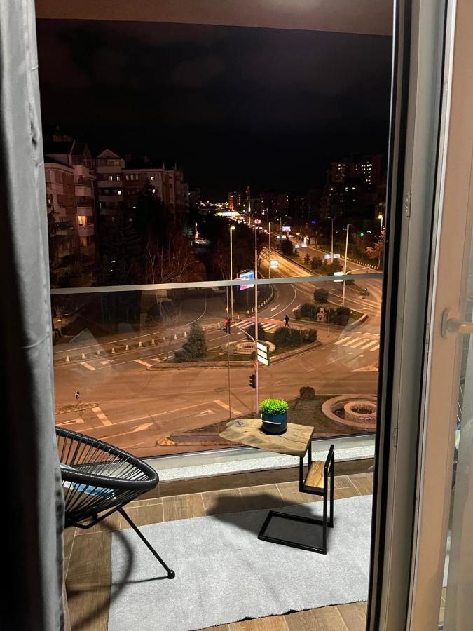 Porta Leks Apartment, Self Check-In, Own Parking Skopje Exterior photo